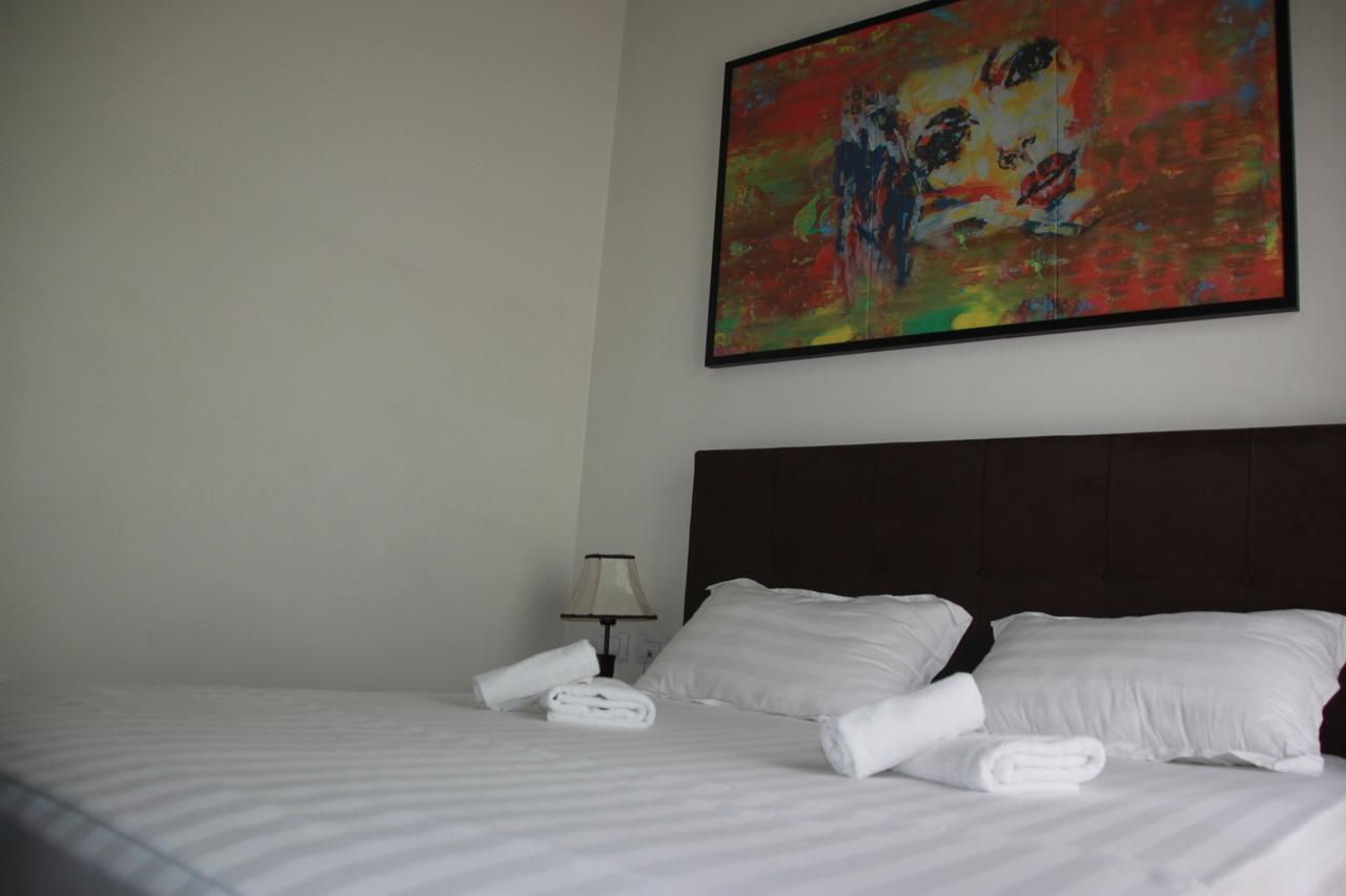 Living Hotel Tirana Exterior photo