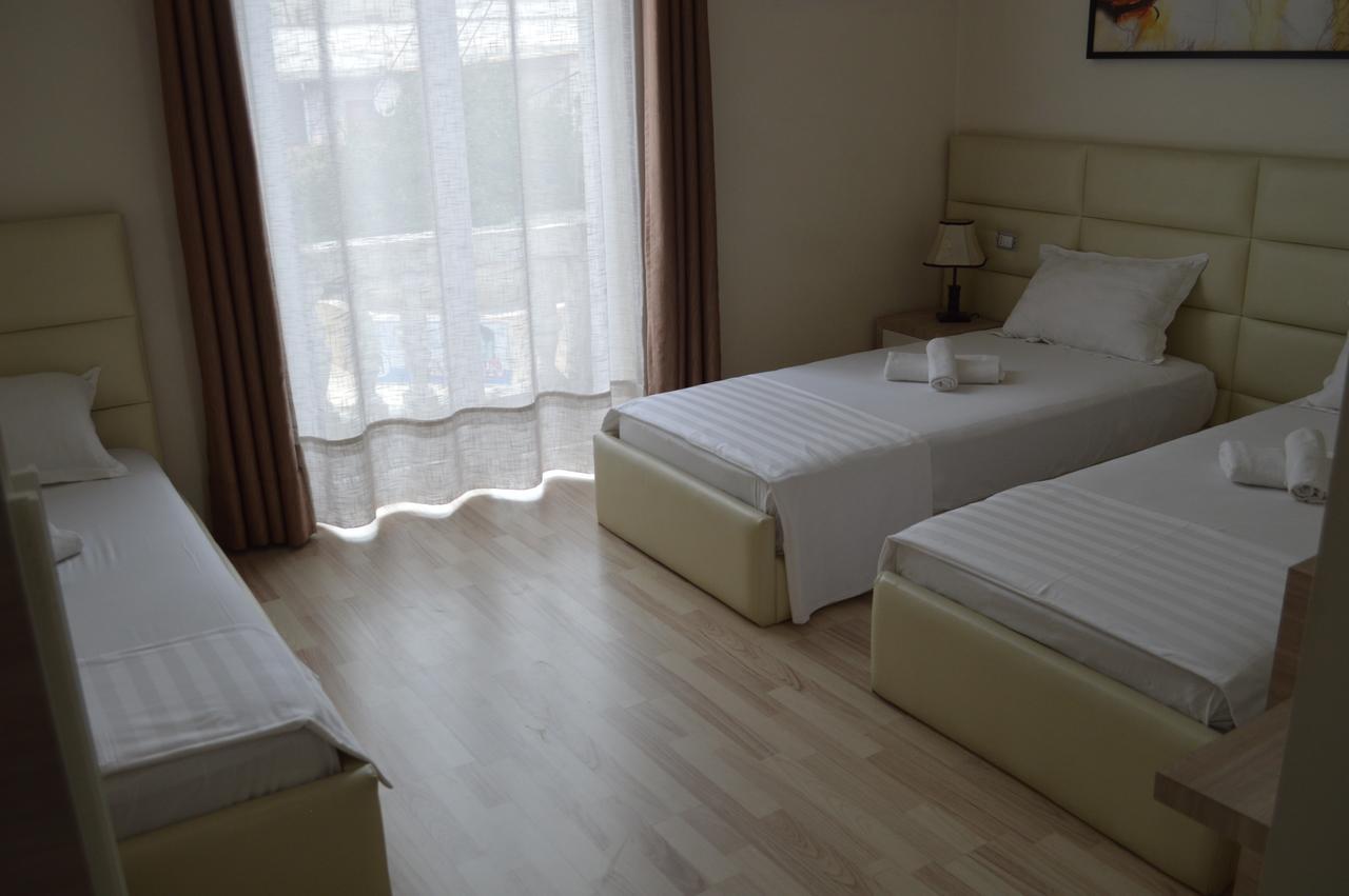 Living Hotel Tirana Exterior photo